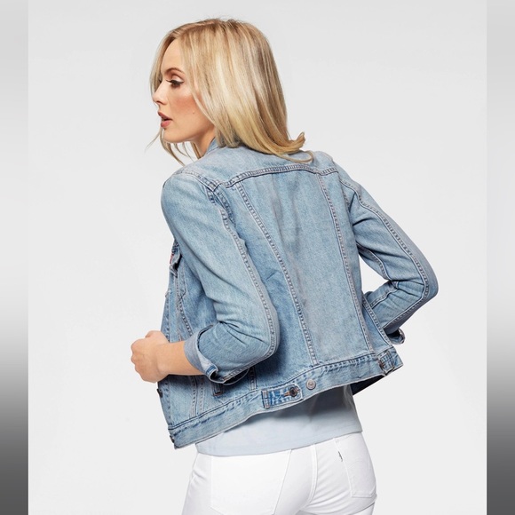 Levi’s Denim Jacket - Picture 3 of 7